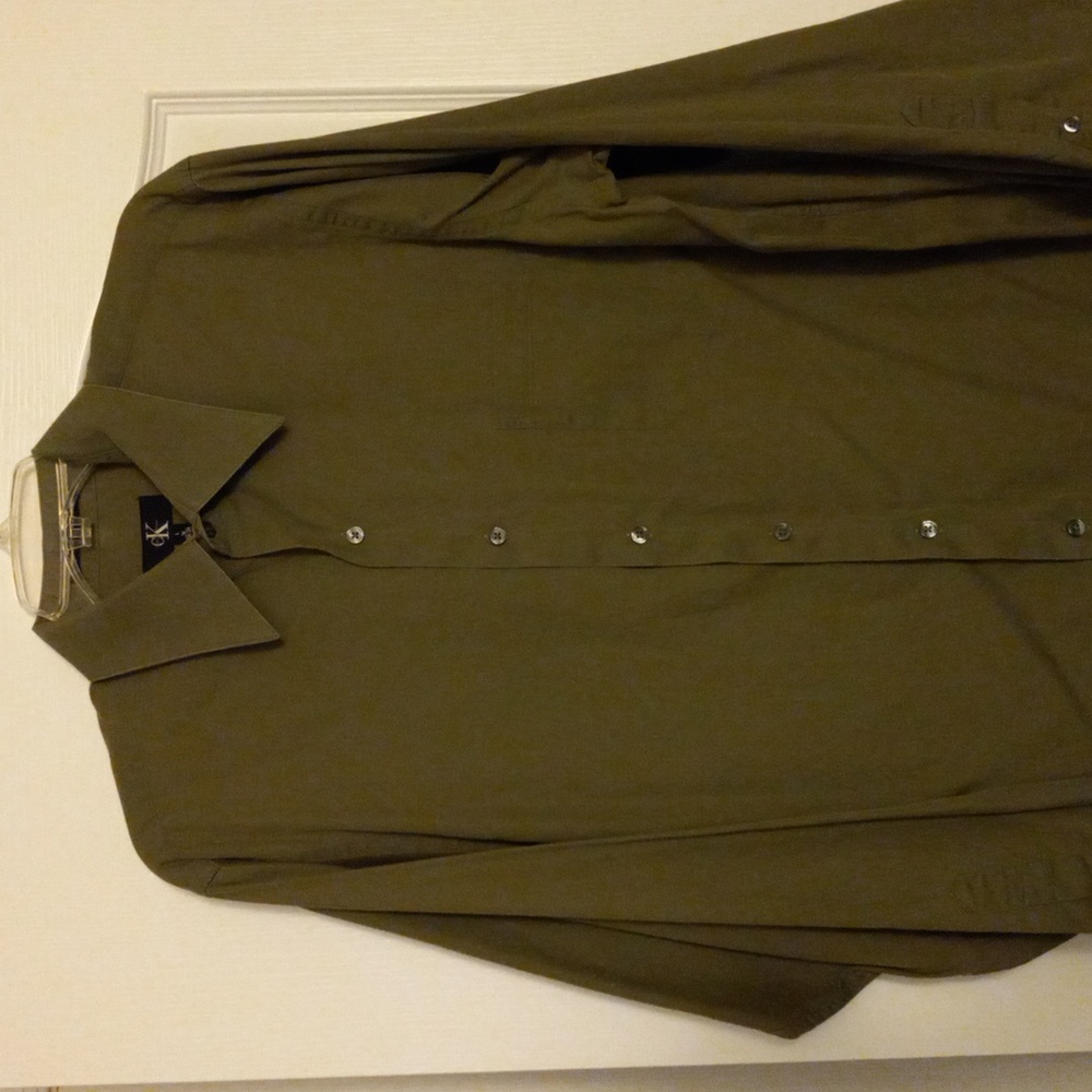 Calvin Klein Long Sleeve Shirt (Size: L; neck: 16; waist: 34-35)